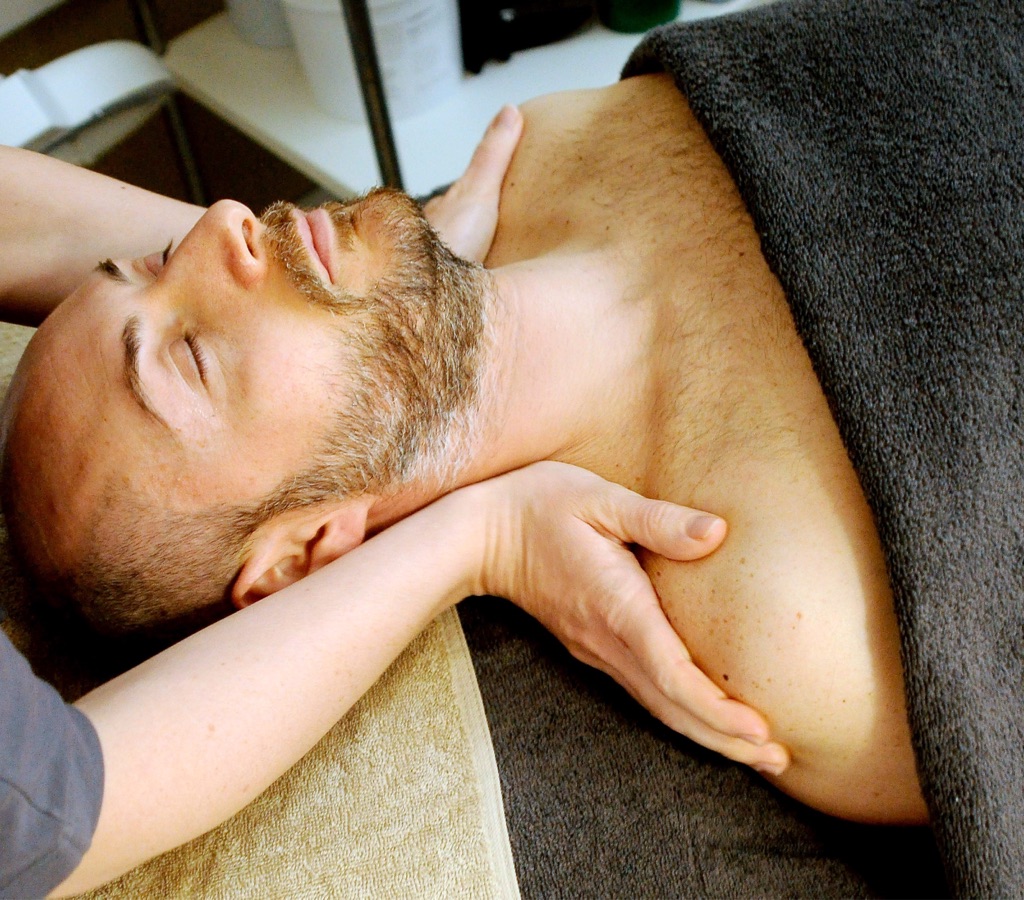 thai yoga auf der bank